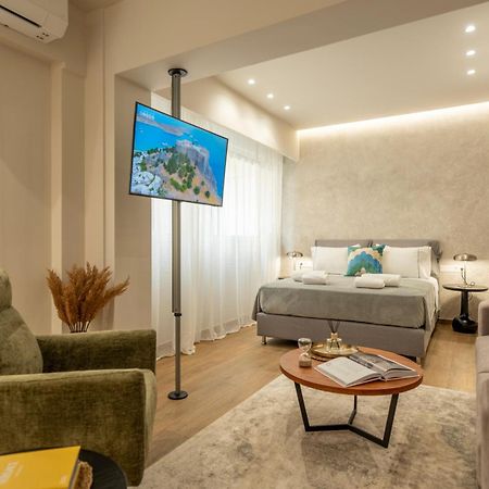 Derouse Othon Suite With Hydromassage Jacuzzi アテネ エクステリア 写真